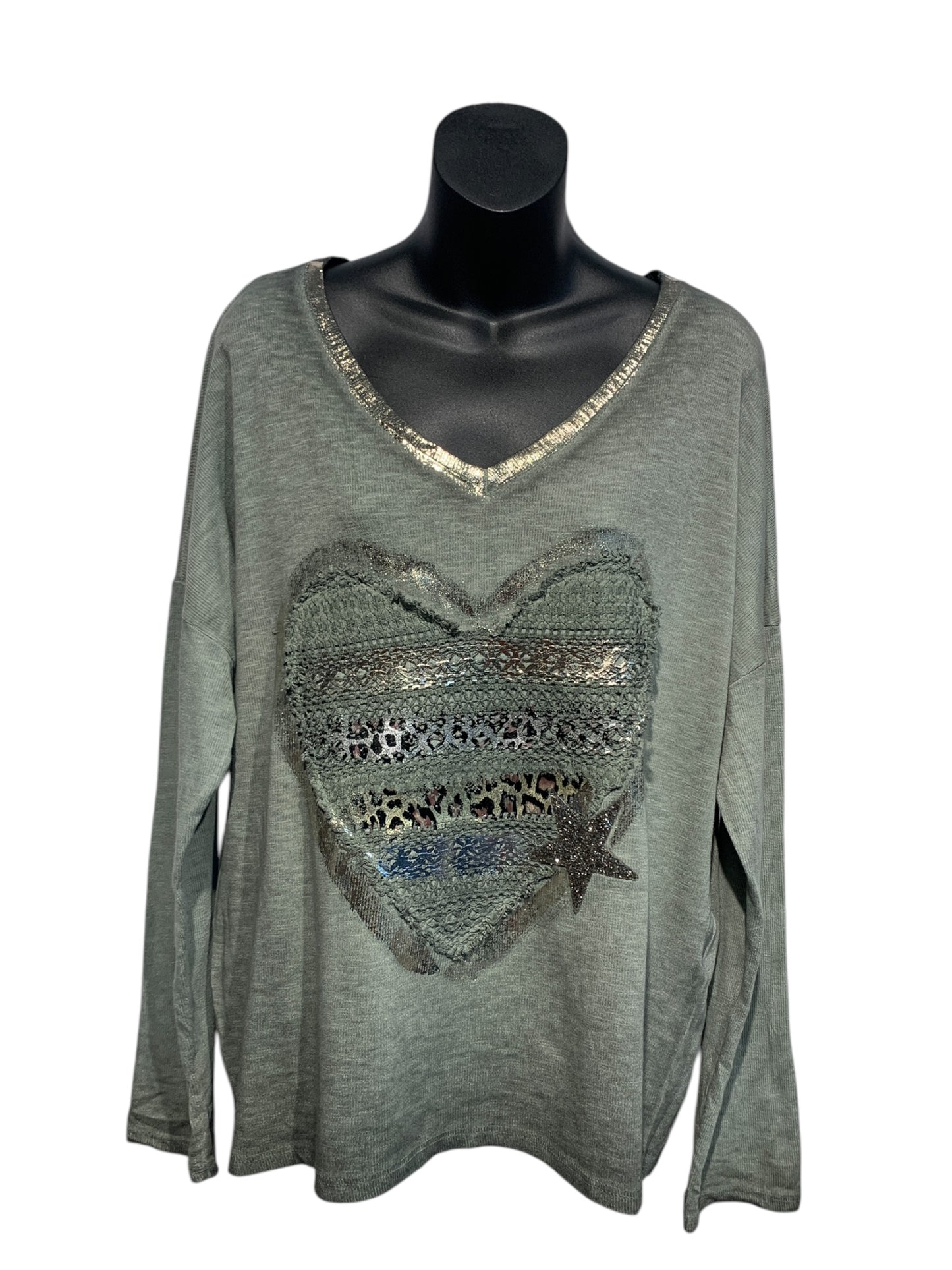 Italian V-Neck Cotton Top with Lace and Leopard Print Heart